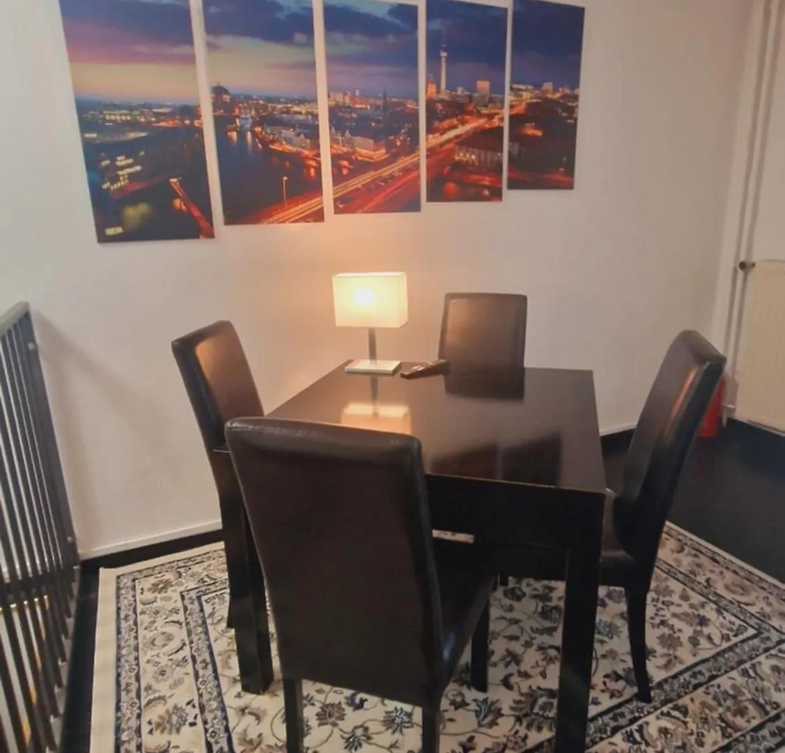 Kreuzberg 1-4 Guest Bedroom Kitchen Bathroom Cinema Room Berlin Germany